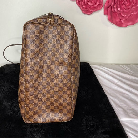 Louis Vuitton Neverfull GM - Picture 2 of 9